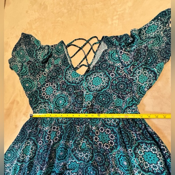 TORRID GEO PRINT LATTICE BACK DRESS - Picture 6 of 9